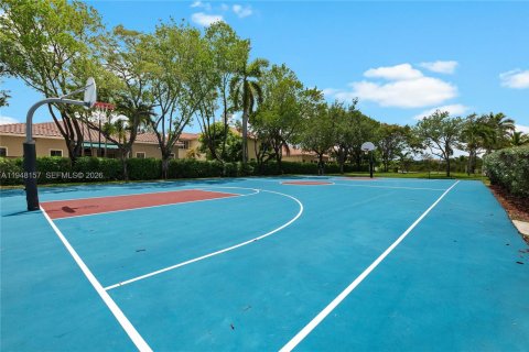 Снять в аренду таунхаус в Мирамар, Флорида 3 спальни, 153.29м2, № 2004635 - фото 19