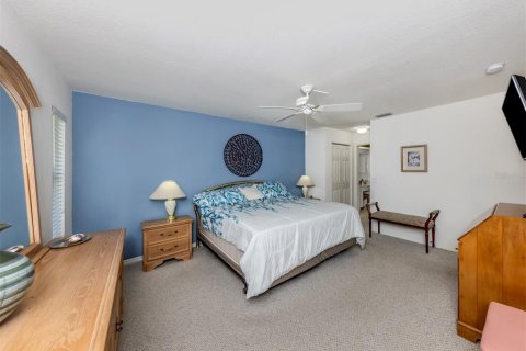 Condo in North Port, Florida, 3 bedrooms  № 1749464 - photo 25