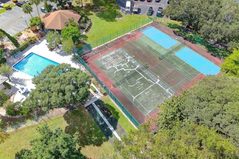 Купить кондоминиум в Лодерхилл, Флорида 2 спальни, 102.19м2, № 1954578 - фото 30