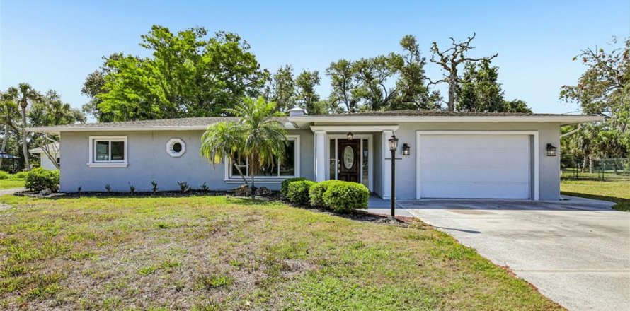 Villa ou maison à Nokomis, Floride 3 chambres, 178.37 m2 № 2211024
