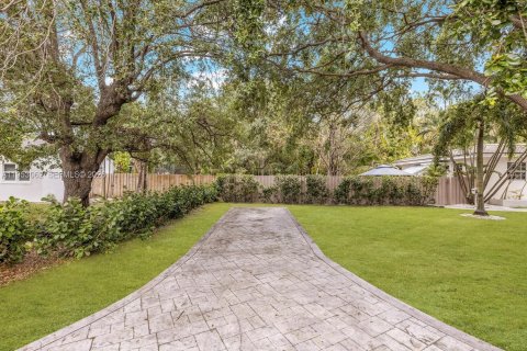 Immobilier commercial à vendre à Biscayne Park, Floride: 197.32 m2 № 2049079 - photo 18