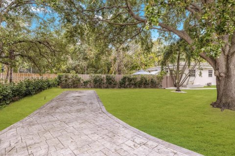 Immobilier commercial à vendre à Biscayne Park, Floride: 197.32 m2 № 2049079 - photo 17