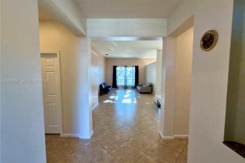 Casa en venta en Boca Raton, Florida, 4 dormitorios, 223.62 m2 № 2017402 - foto 4