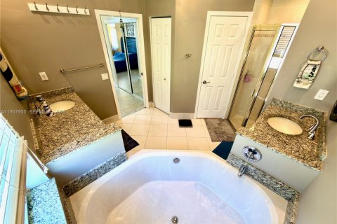 Casa en venta en Boca Raton, Florida, 4 dormitorios, 223.62 m2 № 2017402 - foto 24