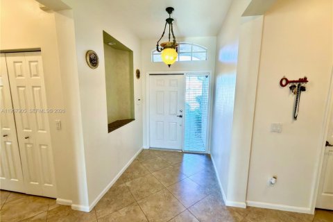 Casa en venta en Boca Raton, Florida, 4 dormitorios, 223.62 m2 № 2017402 - foto 3