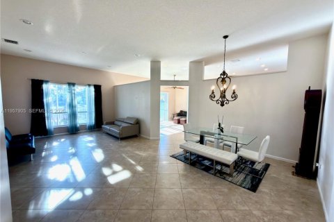 Casa en venta en Boca Raton, Florida, 4 dormitorios, 223.62 m2 № 2017402 - foto 7