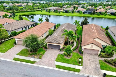Casa en venta en Palmetto, Florida, 2 dormitorios, 156.54 m2 № 1919816 - foto 3