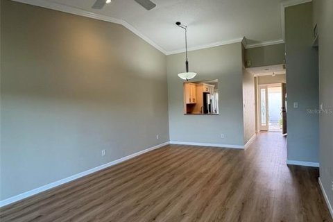 Villa ou maison à louer à Clearwater, Floride: 2 chambres, 104.89 m2 № 2387549 - photo 5