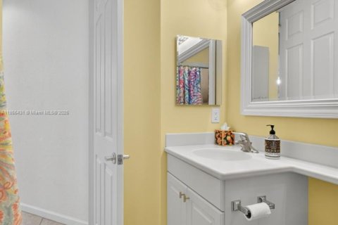 House in West Palm Beach, Florida 3 bedrooms, 151.52 sq.m. № 1878727 - photo 30