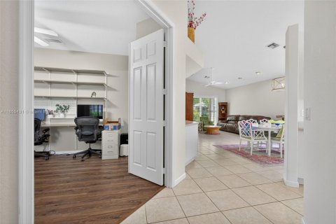 House in West Palm Beach, Florida 3 bedrooms, 151.52 sq.m. № 1878727 - photo 5