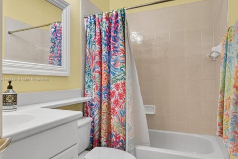 House in West Palm Beach, Florida 3 bedrooms, 151.52 sq.m. № 1878727 - photo 29