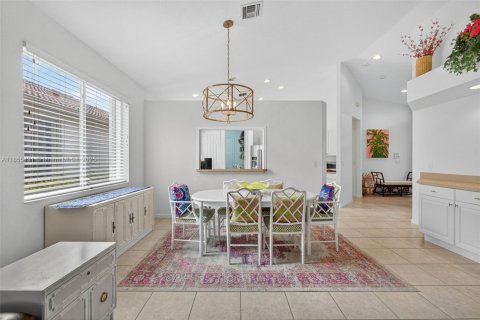House in West Palm Beach, Florida 3 bedrooms, 151.52 sq.m. № 1878727 - photo 7