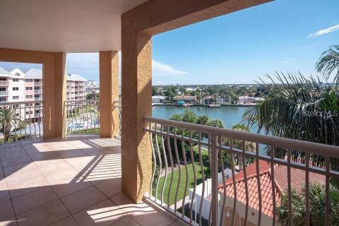 Copropriété à vendre à Saint Pete Beach, Floride: 3 chambres, 221.39 m2 № 2129412 - photo 24