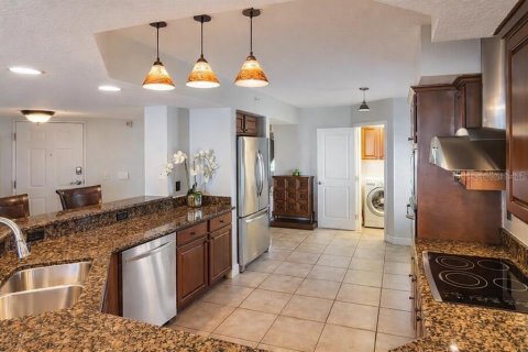 Copropriété à vendre à Saint Pete Beach, Floride: 3 chambres, 221.39 m2 № 2129412 - photo 6
