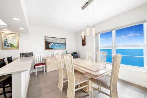 Copropriété à louer à Fort Lauderdale, Floride: 2 chambres, 144 m2 № 2153971 - photo 6