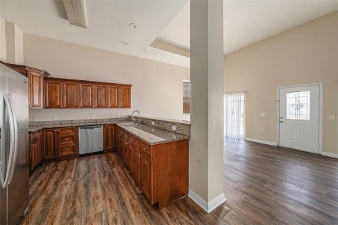 Adosado en alquiler en Tampa, Florida, 3 dormitorios, 151.52 m2 № 1846830 - foto 6