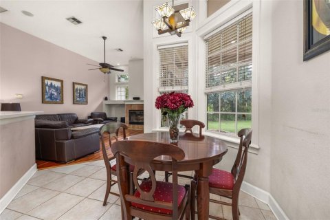 Casa en venta en Winter Springs, Florida, 4 dormitorios, 263.94 m2 № 1902662 - foto 13