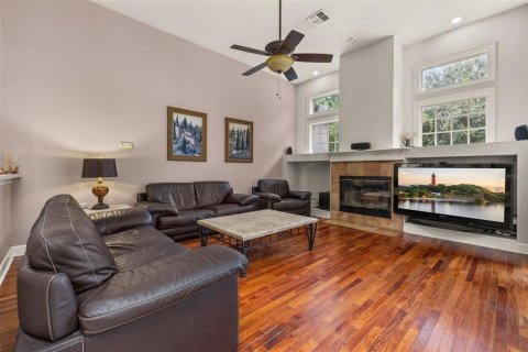 Casa en venta en Winter Springs, Florida, 4 dormitorios, 263.94 m2 № 1902662 - foto 15
