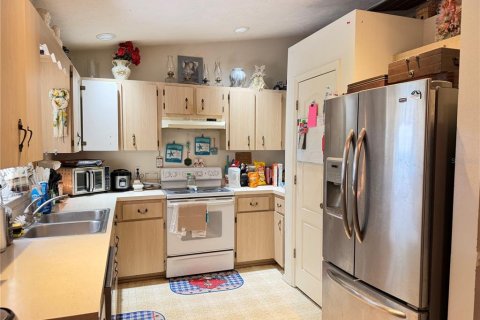 House in Belleview, Florida 3 bedrooms, 130.62 sq.m. № 2102624 - photo 16