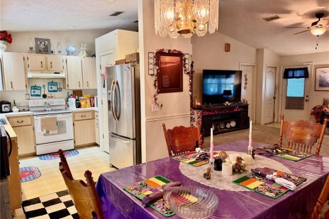 House in Belleview, Florida 3 bedrooms, 130.62 sq.m. № 2102624 - photo 17