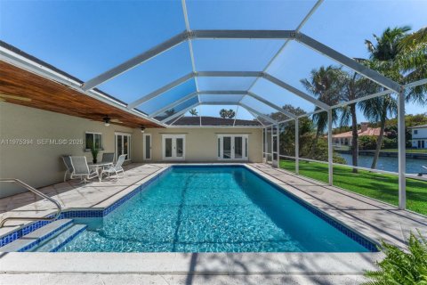 Купить виллу или дом в Корал-Гейблс, Флорида 4 спальни, 233.37м2, № 2047675 - фото 5