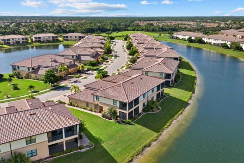 Condo in Venice, Florida, 3 bedrooms  № 2312768 - photo 24