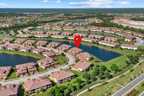 Condo in Venice, Florida, 3 bedrooms  № 2312768 - photo 30