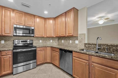 Condo in Venice, Florida, 3 bedrooms  № 2312768 - photo 11