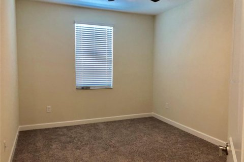 Adosado en alquiler en Orlando, Florida, 4 dormitorios, 189.52 m2 № 1916773 - foto 3