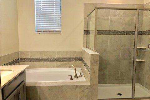 Adosado en alquiler en Orlando, Florida, 4 dormitorios, 189.52 m2 № 1916773 - foto 18