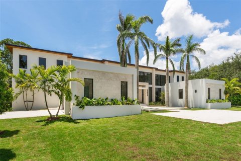 House in Pinecrest, Florida 8 bedrooms, 873.84 sq.m. № 1770502 - photo 2