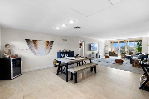 Condominio en alquiler en Pompano Beach, Florida, 3 dormitorios, 139.35 m2 № 2023583 - foto 13