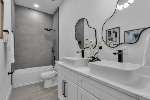 Villa ou maison à vendre à Plant City, Floride: 4 chambres, 276.38 m2 № 2147638 - photo 22
