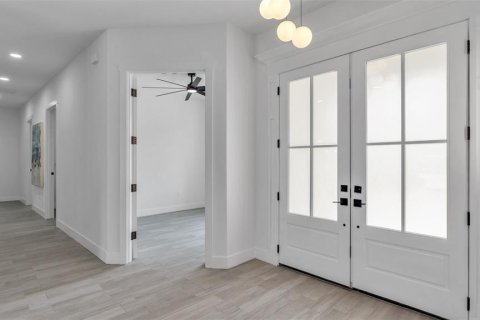 Villa ou maison à vendre à Plant City, Floride: 4 chambres, 276.38 m2 № 2147638 - photo 3