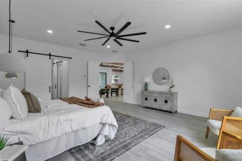 Villa ou maison à vendre à Plant City, Floride: 4 chambres, 276.38 m2 № 2147638 - photo 15