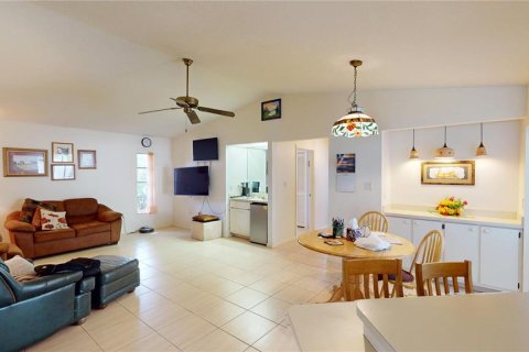 Casa en venta en Punta Gorda, Florida, 3 dormitorios, 194.82 m2 № 1837345 - foto 14