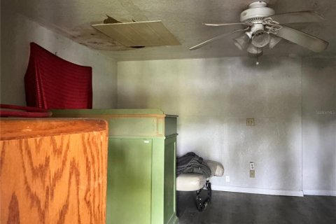 House in Groveland, Florida 3 bedrooms, 75.25 sq.m. № 2396236 - photo 24