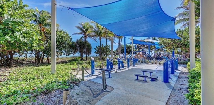Townhouse in Pompano Beach, Florida 3 bedrooms, 154.22 sq.m. № 1040703