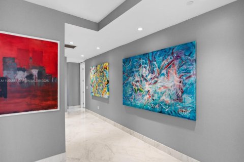 Condo in Miami, Florida, 3 bedrooms  № 1967406 - photo 23