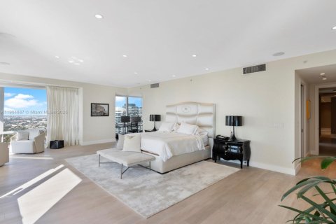 Condo in Miami, Florida, 3 bedrooms  № 1967406 - photo 29