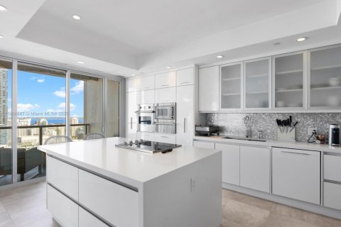 Condo in Miami, Florida, 3 bedrooms  № 1967406 - photo 22