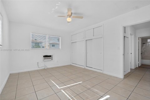 Купить коммерческую недвижимость в Майами-Бич, Флорида 406.17м2, № 2150411 - фото 12