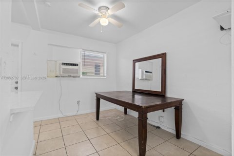 Купить коммерческую недвижимость в Майами-Бич, Флорида 406.17м2, № 2150411 - фото 27