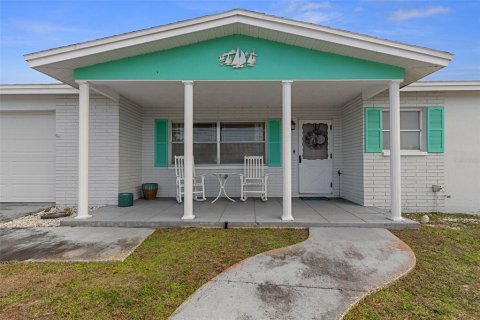 House in Beverly Hills, Florida 2 bedrooms, 134.34 sq.m. № 2238751 - photo 4