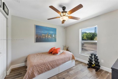 Casa en alquiler en West Palm Beach, Florida, 3 dormitorios, 136.85 m2 № 1932138 - foto 17