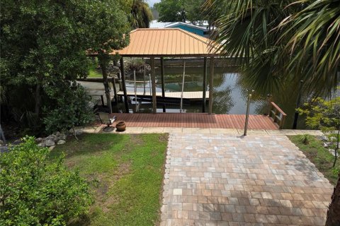 Casa en venta en Crystal River, Florida, 2 dormitorios, 146.32 m2 № 1832847 - foto 8