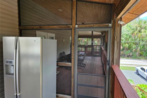 Casa en venta en Crystal River, Florida, 2 dormitorios, 146.32 m2 № 1832847 - foto 2
