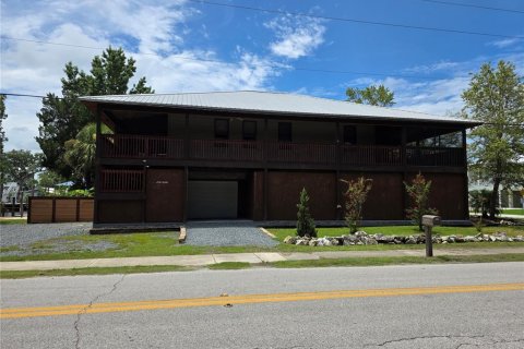 Casa en venta en Crystal River, Florida, 2 dormitorios, 146.32 m2 № 1832847 - foto 4