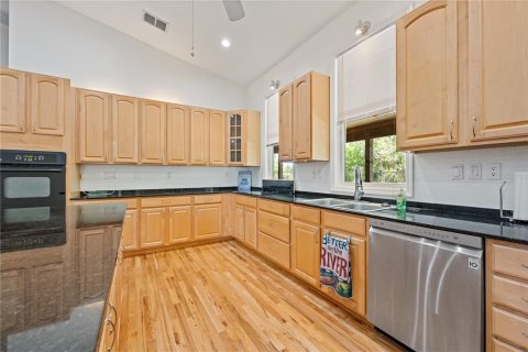 Casa en venta en Crystal River, Florida, 2 dormitorios, 146.32 m2 № 1832847 - foto 16