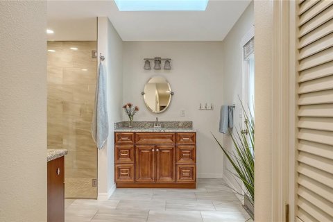 House in Sarasota, Florida 3 bedrooms, 224.54 sq.m. № 2393799 - photo 28